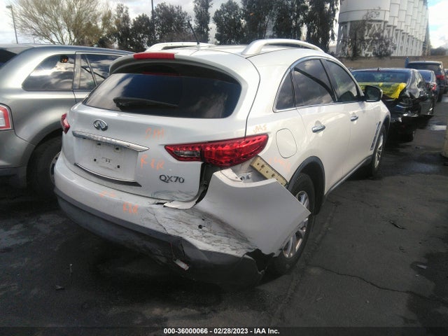2014 Infiniti QX70, VIN: JN8CS1MU3EM452023