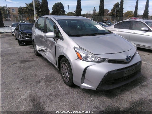 Toyota Prius V Two/five/three/four 2017 JTDZN3EU6HJ073918 Image 1