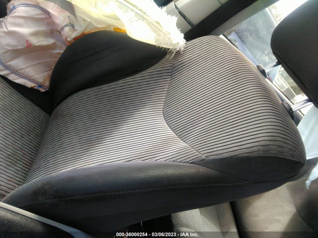Toyota Prius V Two/five/three/four 2017 JTDZN3EU6HJ073918 Image 6