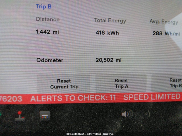 Tesla Model Y Long Range 2021 5YJYGDEE1MF176203 Image 8