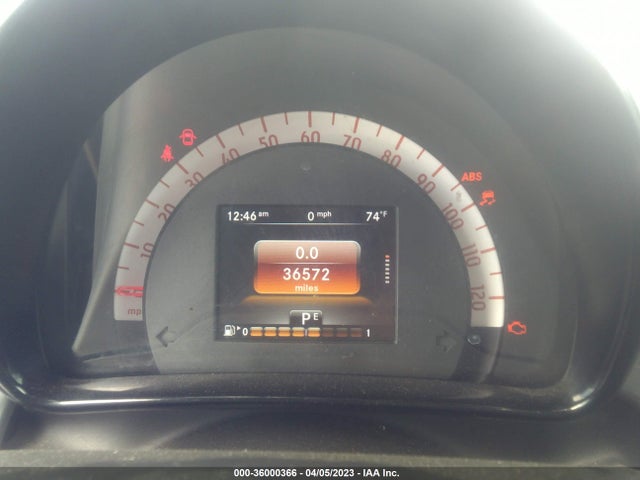 2016 Smart Fortwo, VIN: WMEFJ5DAXGK127099