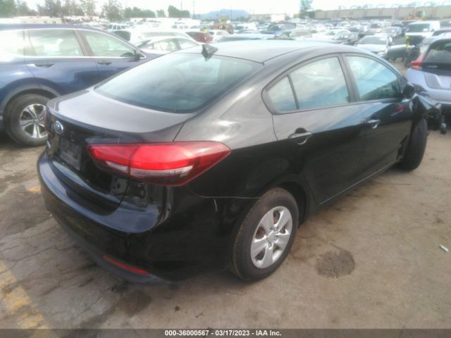 3KPFK4A78HE057119 KIA FORTE LX