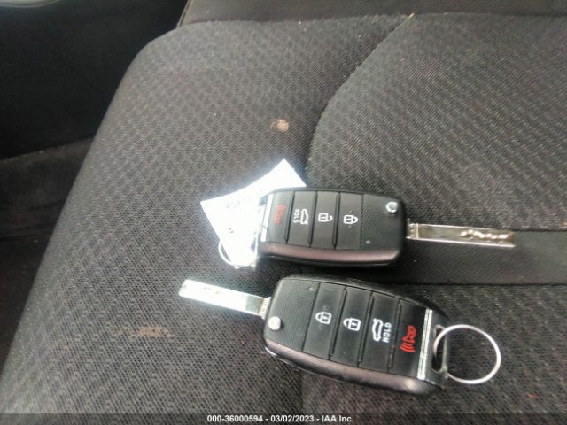 5XXGT4L31JG251564 KIA Optima Lx