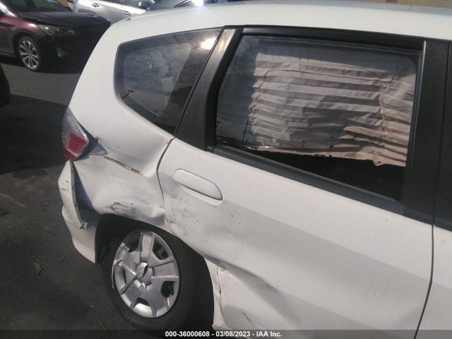 Honda Fit 2013 JHMGE8H3XDC056897 Image 4