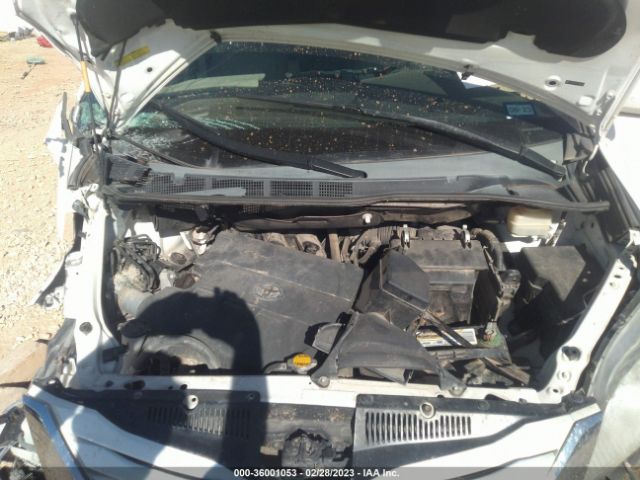 5TDKK3DC4FS583252 Toyota SIENNA LE