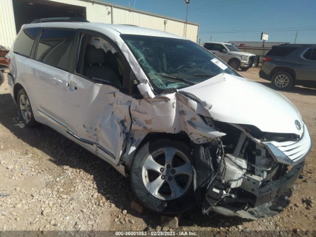 5TDKK3DC4FS583252 Toyota SIENNA LE