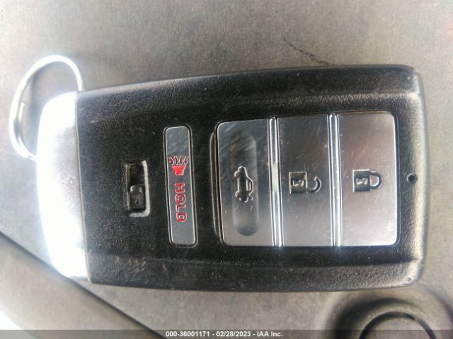 19UUB1F32GA005483 Acura TLX