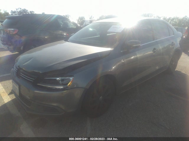 3VWDP7AJ4DM392817 Volkswagen Jetta Sedan Se W/convenience/sunroof