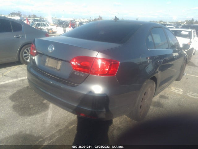 3VWDP7AJ4DM392817 Volkswagen Jetta Sedan Se W/convenience/sunroof