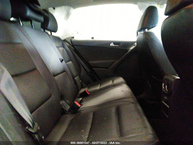 WVGAV7AX3GW603229 Volkswagen TIGUAN S