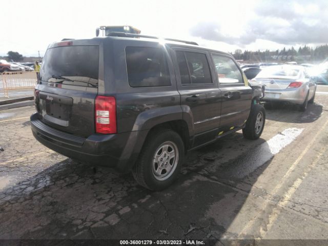 1C4NJPBA2FD203586 Jeep Patriot Sport