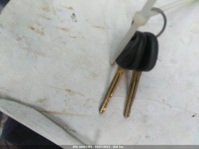 2010 HYUNDAI ELANTRA GLS VIN: KMHDU4AD4AU852601