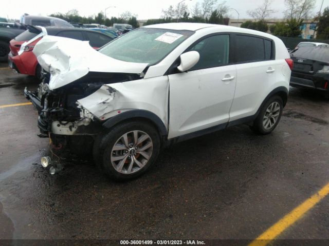 KNDPB3AC2F7758215 KIA Sportage Lx