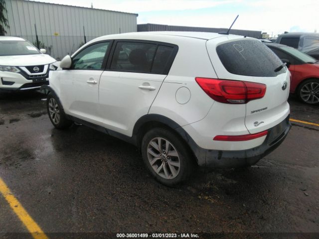 KNDPB3AC2F7758215 KIA Sportage Lx