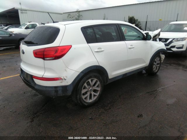KNDPB3AC2F7758215 KIA Sportage Lx