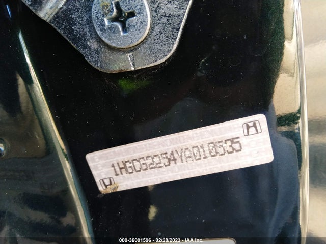2000 HONDA ACCORD CPE EX W/LEATHER VIN: 1HGCG2254YA010535