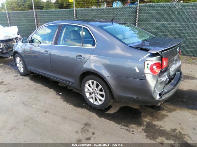 3VWEG71K37M177883 Volkswagen Jetta Sedan Wolfsburg Edition
