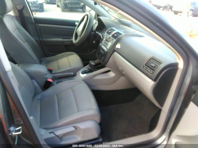 3VWEG71K37M177883 Volkswagen Jetta Sedan Wolfsburg Edition
