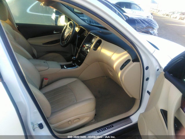 2017 Infiniti QX50, VIN: JN1BJ0RR9HM411587