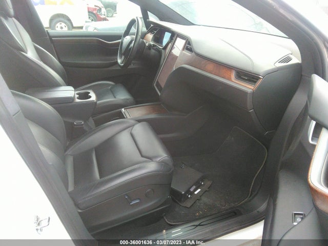 Tesla MODEL X 2019 5YJXCAE21KF162195 Image 5