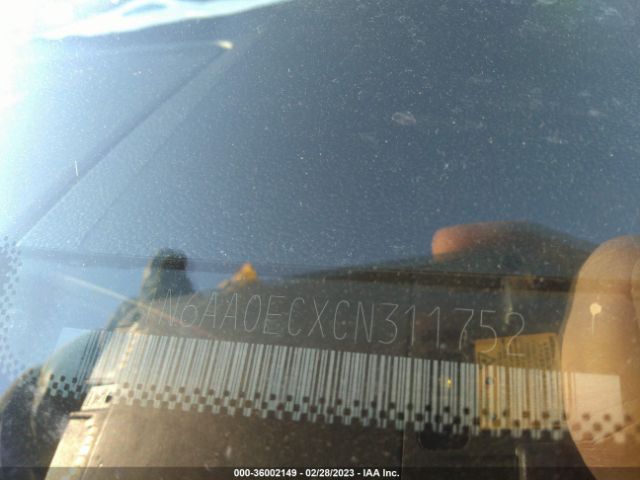 1N6AA0ECXCN311752 Nissan TITAN SV
