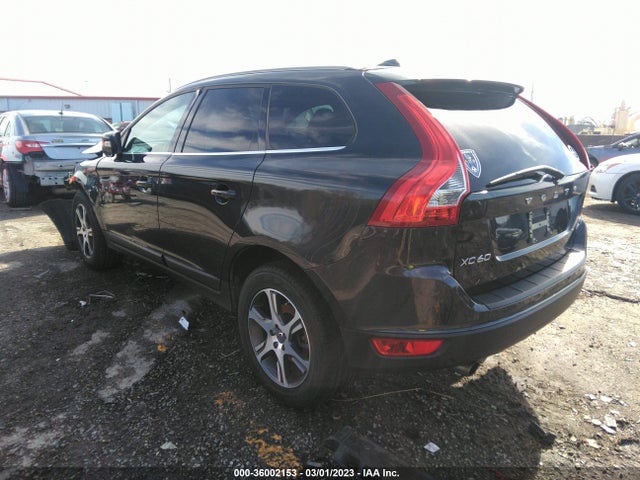 2013 VOLVO XC60 T6 VIN: YV4902DZ3D2447568