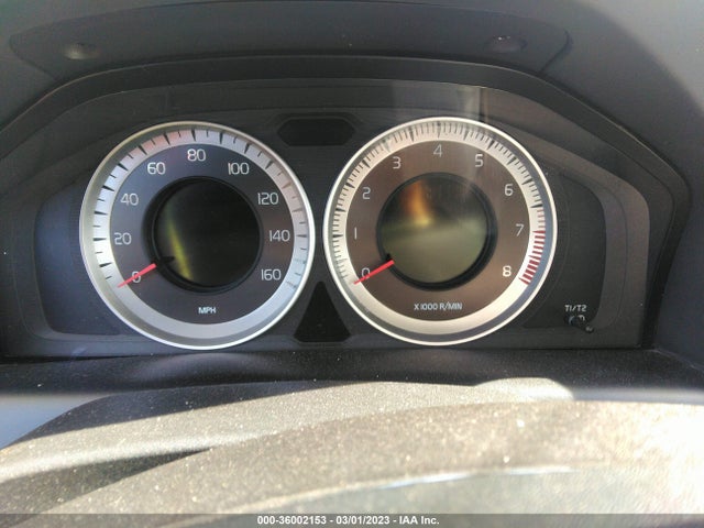 2013 VOLVO XC60 T6 VIN: YV4902DZ3D2447568
