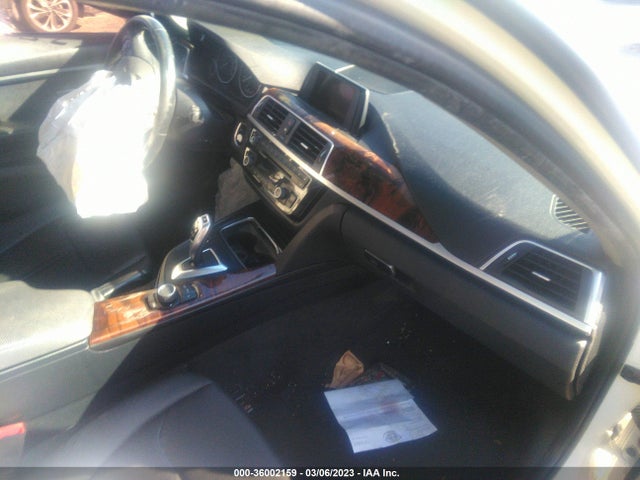 BMW 3 Series 320i 2016 WBA8E1G51GNT99782 Image 5