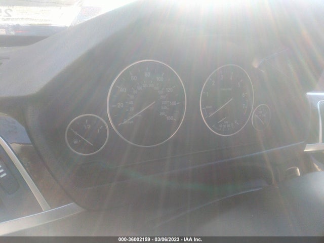 BMW 3 Series 320i 2016 WBA8E1G51GNT99782 Image 7