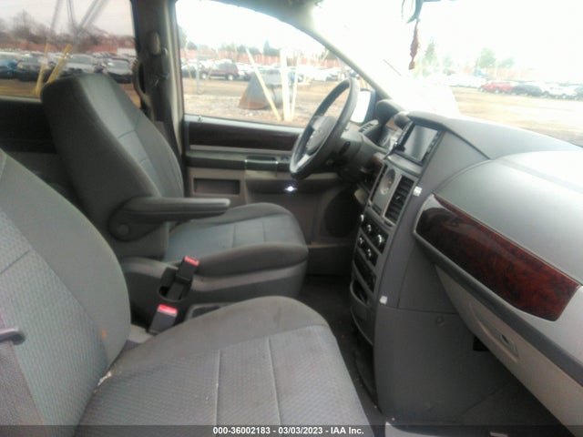 2A4RR5D19AR319430 Chrysler Town & Country Touring