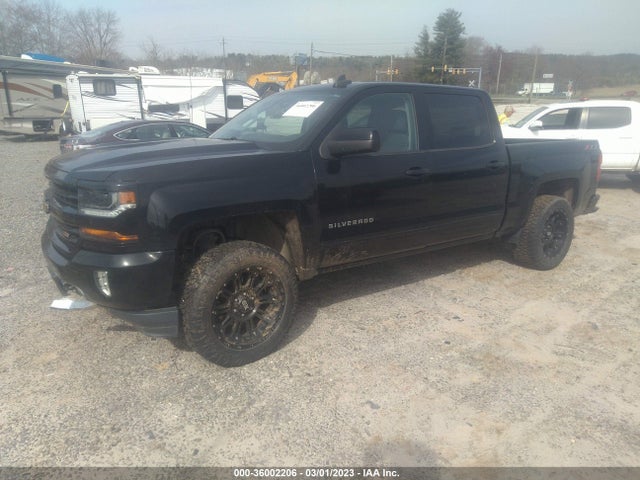 Chevrolet Silverado 1500 Lt 2018 3GCUKREC4JG143310 Image 2