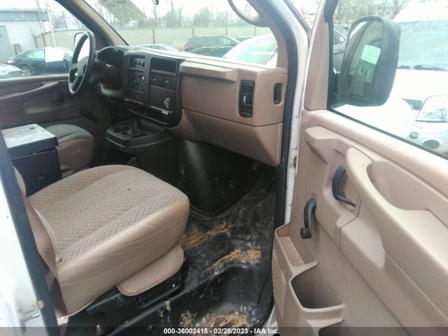 Chevrolet EXPRESS CARGO VAN 2007 1GCFG15X071220888 Image 7