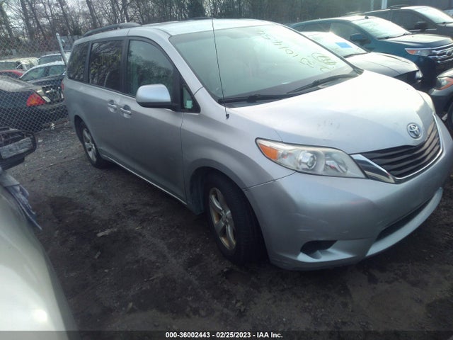 Aukcja sprzedaży 2011 Toyota Sienna Le, vin: 5TDKK3DC0BS082868, numer aukcji: 36002443