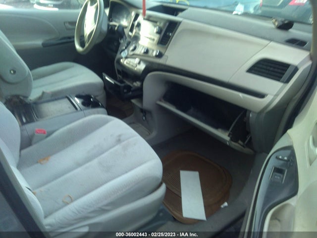 Aukcja sprzedaży 2011 Toyota Sienna Le, vin: 5TDKK3DC0BS082868, numer aukcji: 36002443