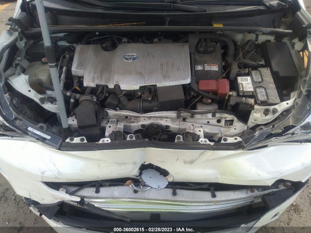 Toyota Prius Two 2016 JTDKBRFU3G3019636 Image 11