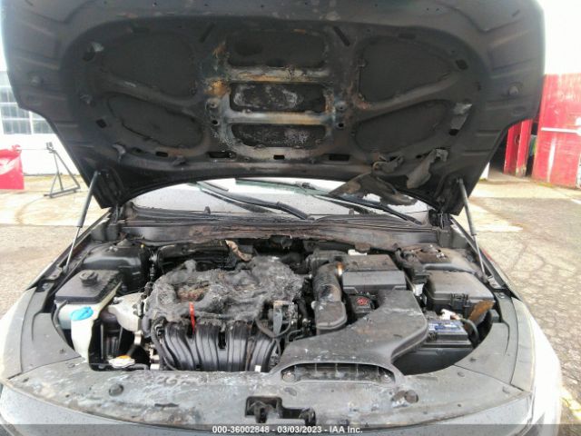 5XXGT4L37JG213756 KIA Optima Lx