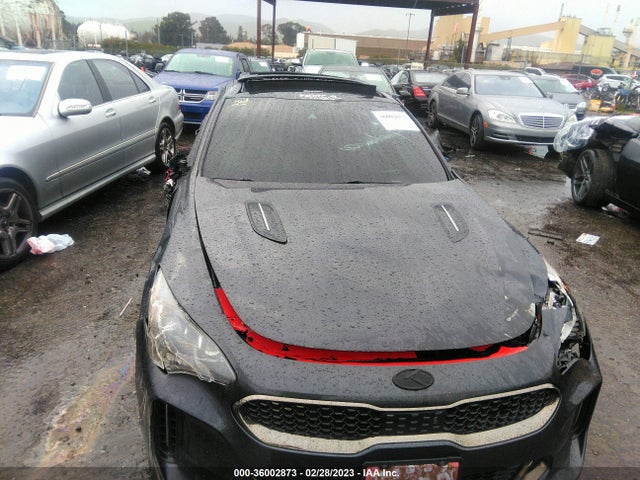 2018 Kia Stinger, VIN: KNAE55LC1J6036639
