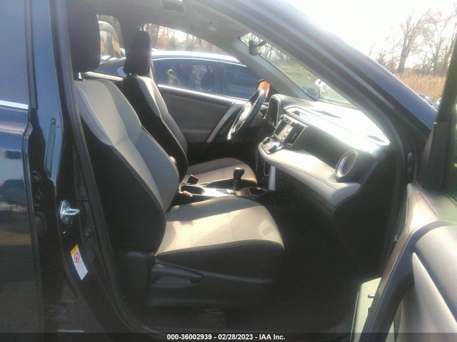 2017 TOYOTA RAV4 XLE VIN: JTMWFREV4HD106750