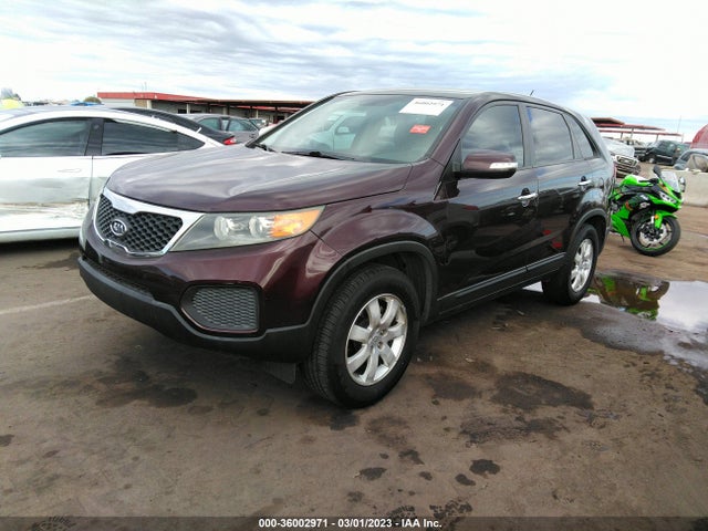 KIA SORENTO LX 2011 5XYKT3A19BG088990 Image 2