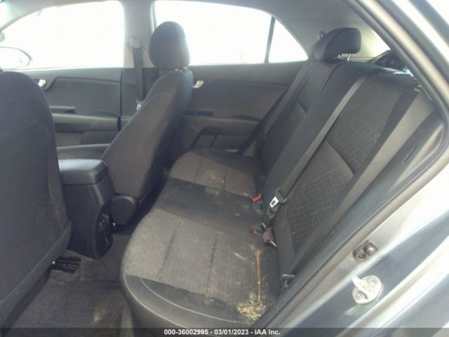 3KPA25AB3KE213692 KIA Rio 5-door S