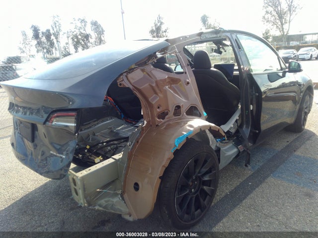 Tesla Model Y Long Range 2021 5YJYGDEE4MF084146 Image 4
