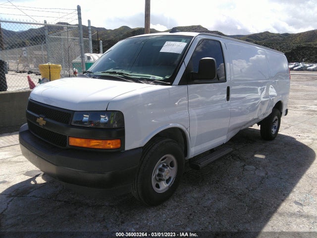 Chevrolet EXPRESS CARGO VAN 2022 1GCWGBF76N1223859 Image 2