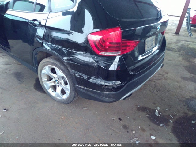 WBAVM1C5XEVW56785 BMW X1