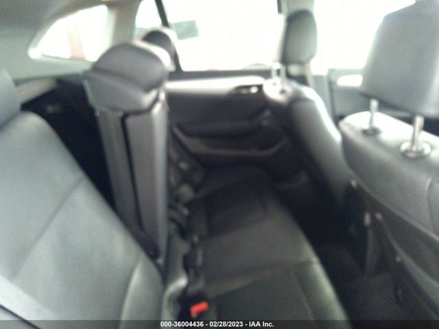 WBAVM1C5XEVW56785 BMW X1