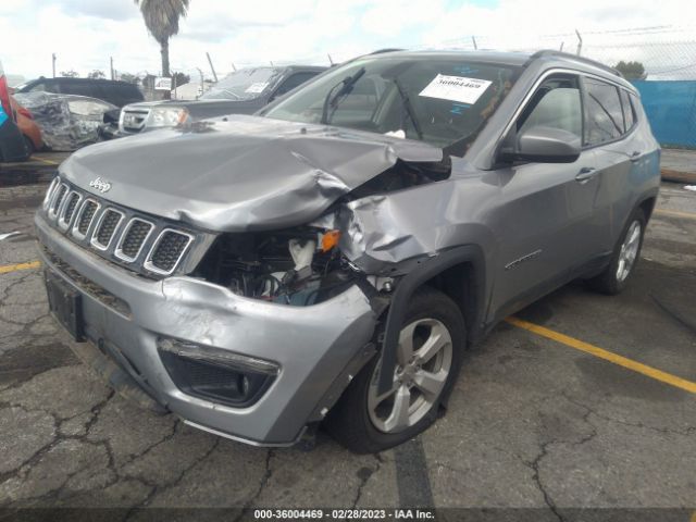 3C4NJCBBXKT788911 Jeep Compass Latitude