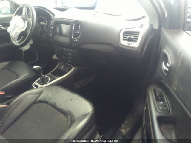 3C4NJCBBXKT788911 Jeep Compass Latitude