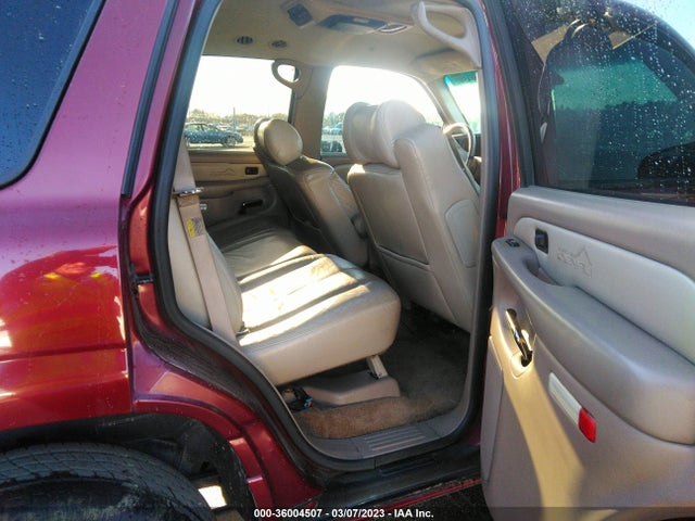 GMC YUKON DENALI 2002 1GKEK63UX2J113649 Image 10