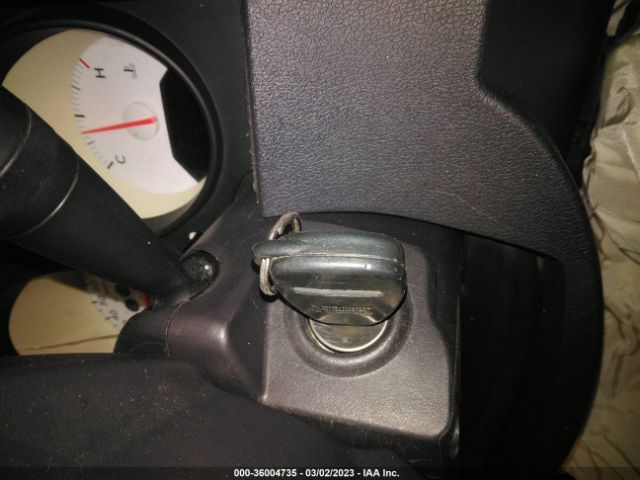 1B3HB28B08D690028 Dodge CALIBER SE