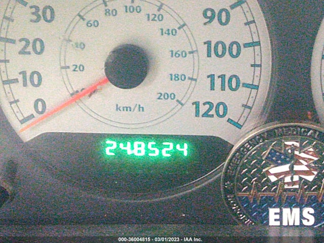 2005 CHRYSLER TOWN & COUNTRY LX VIN: 2C4GP44R05R493508