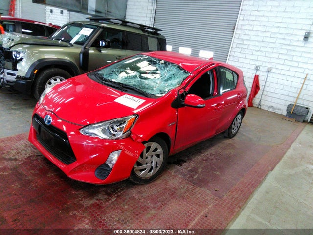 2016 Toyota Prius, VIN: JTDKDTB39G1137755
